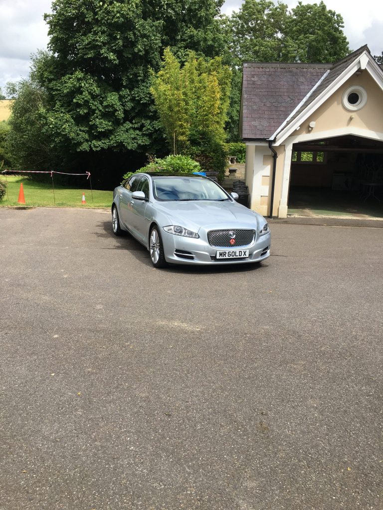 Mobile Car Valeting Surrey Service Why Choose Us? All Seasons Valeters